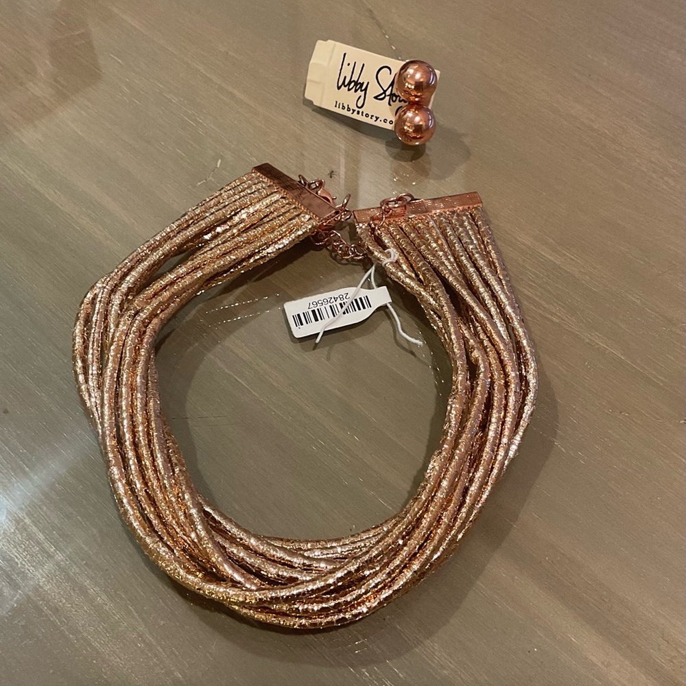 Chic bronze colored choker and earrings